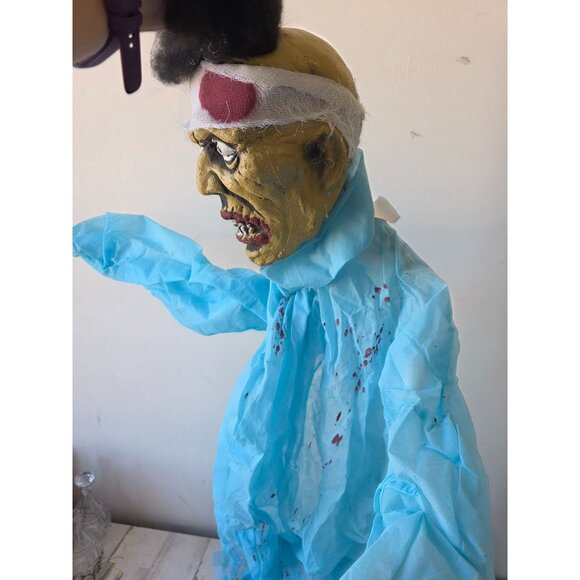 Halloween surgeon zombie hospital Halloween hanging decor life size scary with g - Picture 4 of 7